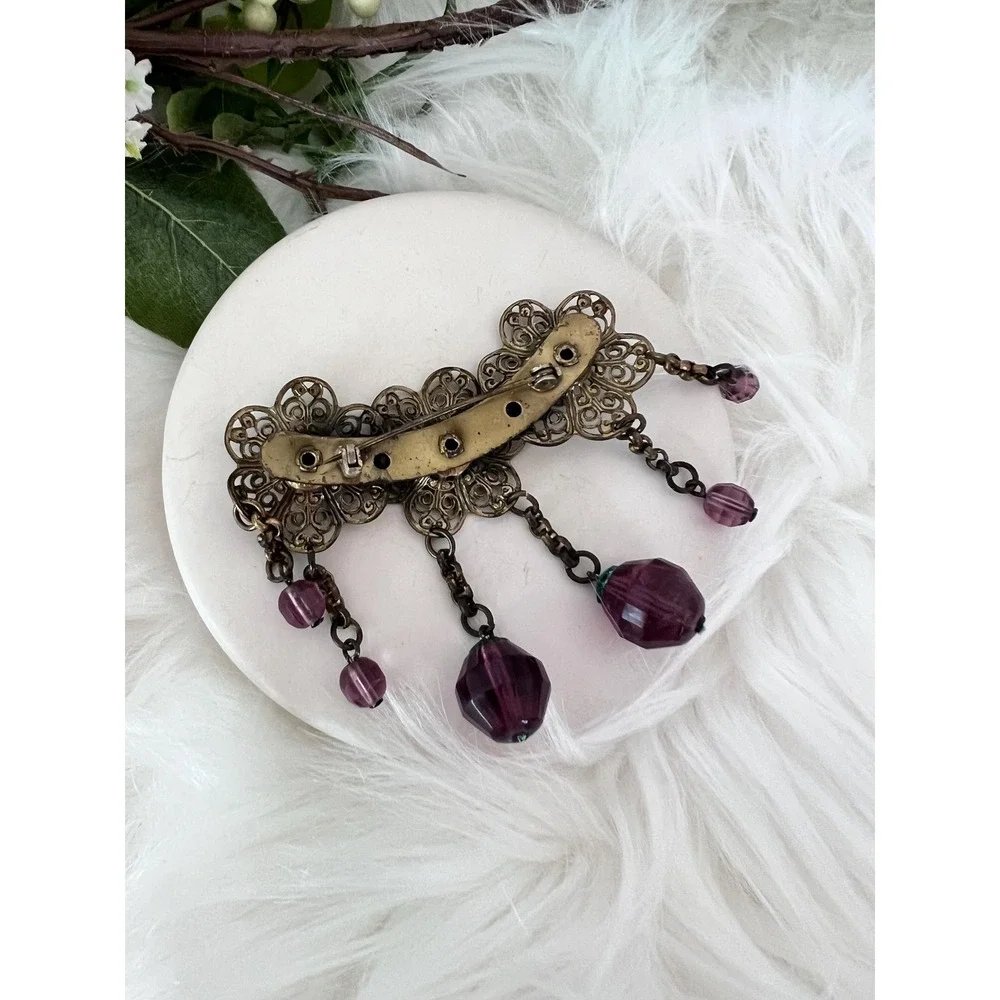 Vintage 1930s Brooch Purple Amethyst Glass Bead Dangle‎ Brass Filigree Art Deco